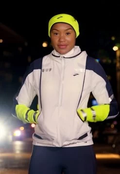 BROOKS RUN VISIBLE CONVERTIBLE JACKET - Trainingsjacke - White Asphalt Nightlife -Brooks Geschäft 1665500768469