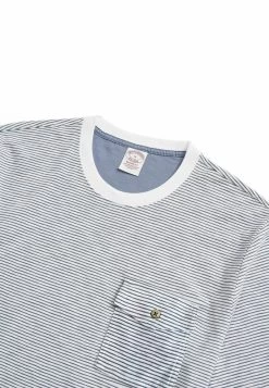 Brooks Geschäft -Brooks Geschäft 4084df6e90a644a99c2a57b975b90db1