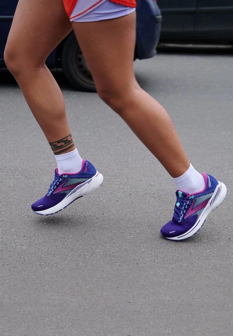 BROOKS ADRENALINE GTS 22 - Laufschuh Neutral - Navy/yucca/pink 5 BROOKS ADRENALINE GTS 22 - Laufschuh Neutral - Navy/yucca/pink – Bild 5