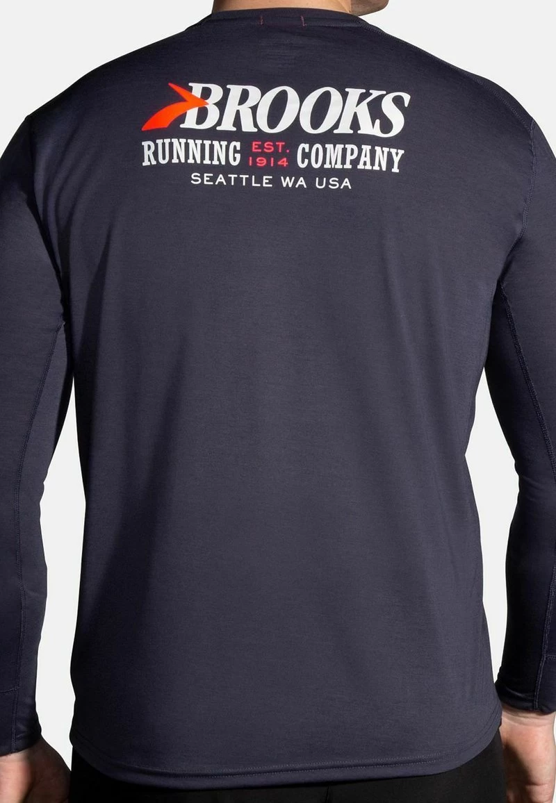 DISTANCE GRAPHIC LONG SLEEVE - Langarmshirt - Concrete Brooks Heritage 2 DISTANCE GRAPHIC LONG SLEEVE - Langarmshirt - Concrete Brooks Heritage – Bild 2